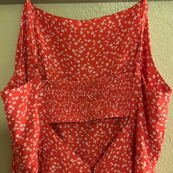 Red with white flower one piece - Picture 4 of 6